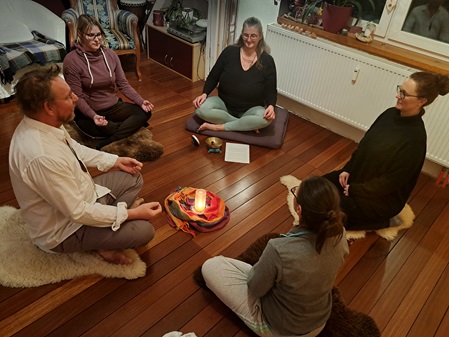 Meditationskurse vor Ort